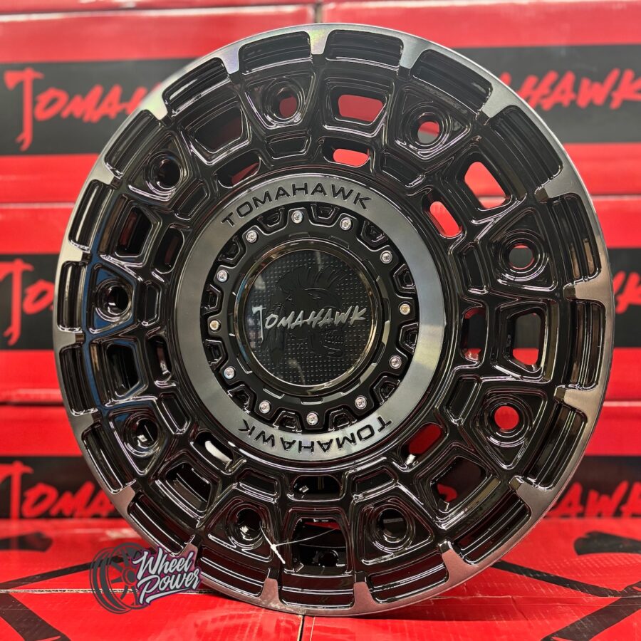 YakamaBLKPOL 2 Tomahawk Yakama Black Tint 17" 5x120 VW Transporter T5/T6