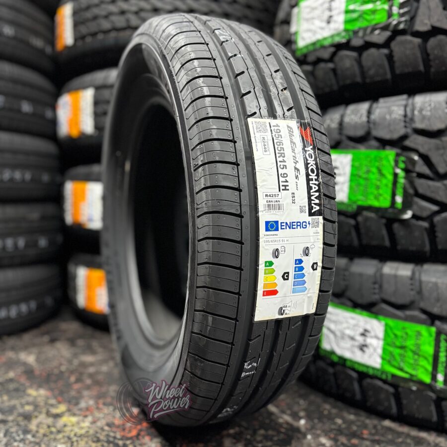 1956515Yoko 1 195/65R15 91H Yokohama Blue Earth ES32 Tyre Fitted