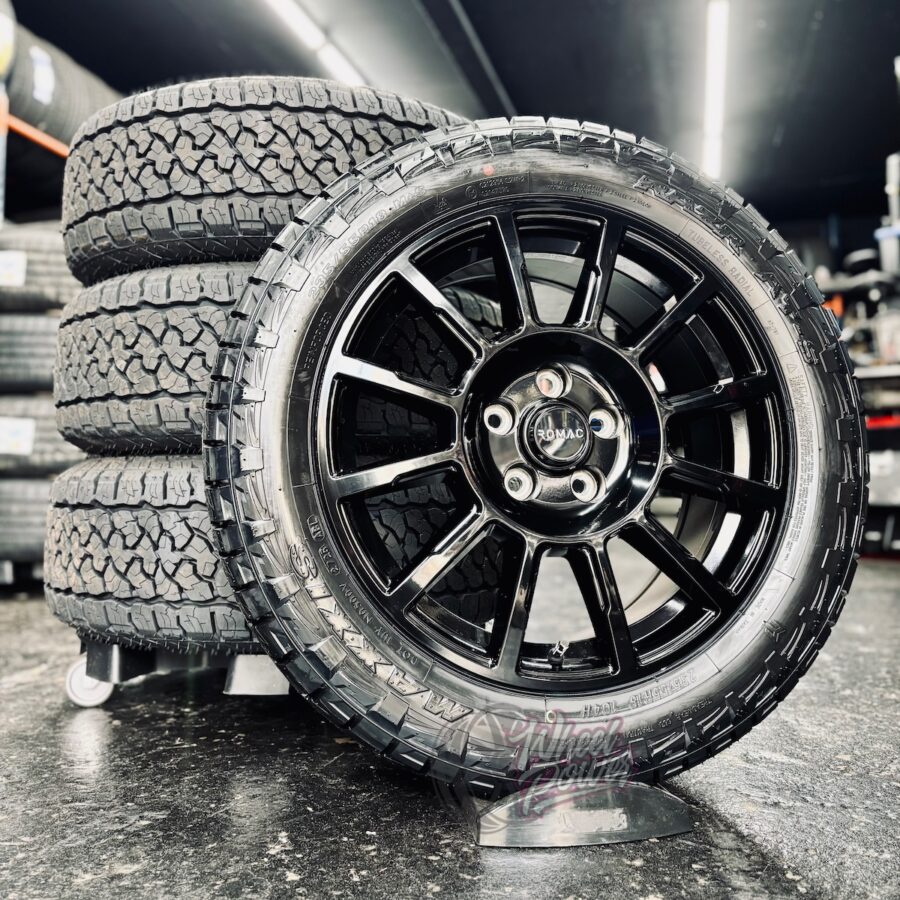 STEALTHMAXXIS 1 Romac Stealth Gloss Black 18" 5x120 Maxxis A/T Tyre Package - VW Transporter T5 - T6.1