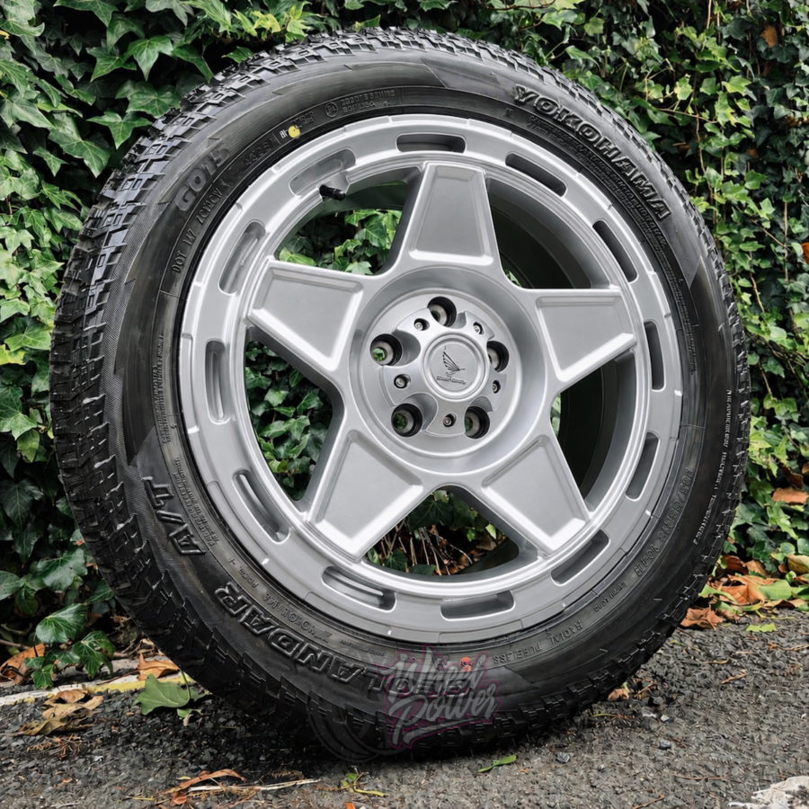ObsidianYokoSil Obsidian Gloss Silver 8x18" 5x120 Yokohama G015 Tyre Package - VW Transporter T5 - T6.1